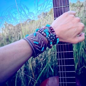 UP-CYCLED! ♻️ Brown Turquoise Tribal Leather Hemp Beaded Cuff Bracelet